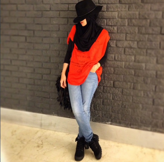Gaya Fashion Para Artis Hijabers