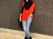 Gaya Fashion Para Artis Hijabers