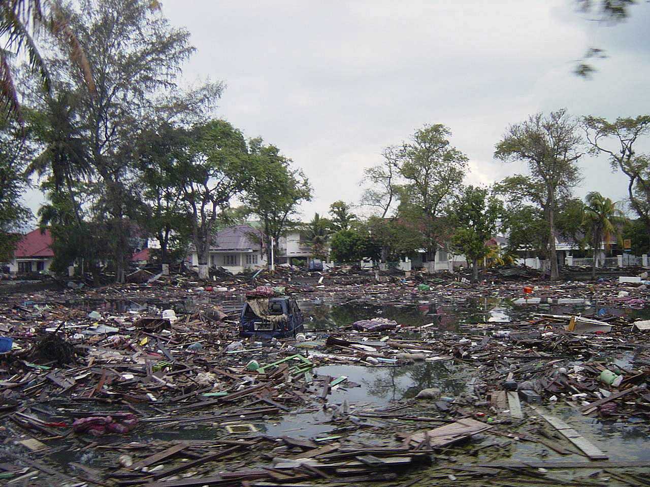 Banjir Aceh, Jumlah Pengungsi Capai 120.966 Jiwa
