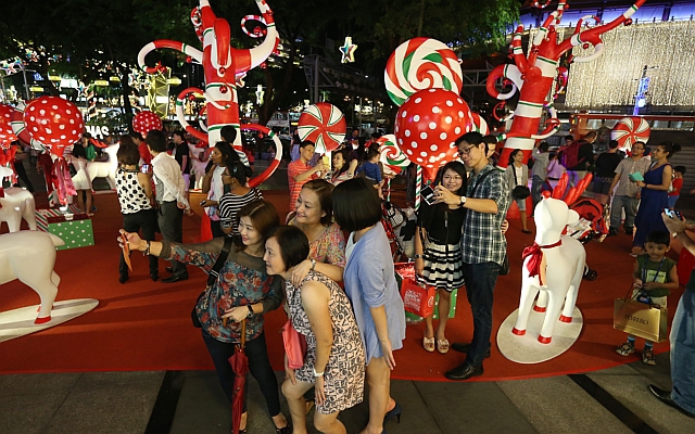 Kehangatan Malam Natal di Singapura