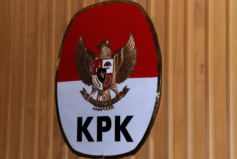 Sambangi KPK, Saan Jenguk Anas