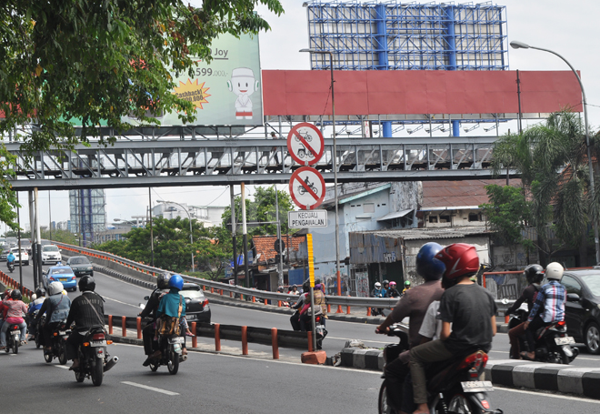 Pemprov DKI Masih Tunggu Arahan Anies Soal Pelarangan Roda Dua di Sudirman - MH Thamrin