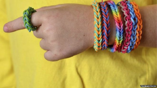 Gelang Karet Bisa Ganggu Saluran Napas