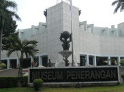 50 Ribu Wisata Kunjungi TMII