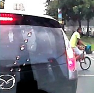'Hantu Bersepeda' Penyebab Kecelakaan