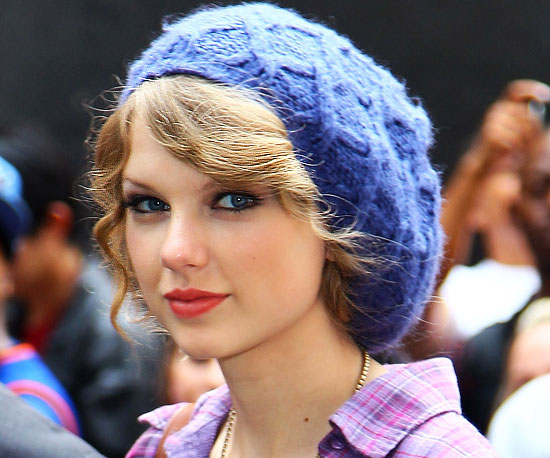 Taylor Swift Menjalin Kasih Dengan Orlando Bloom?