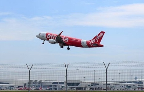 Blogger Tiongkok Ramalkan Hilangnya AirAsia QZ8501
