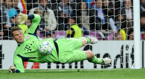 5 Kiper Fenomenal 2014