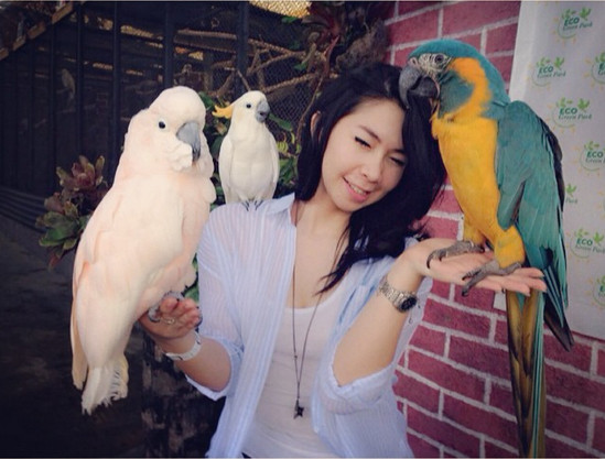 Cantik, Pintar, Ceria, Itulah Sosok Nissa, Pramugari QZ8501