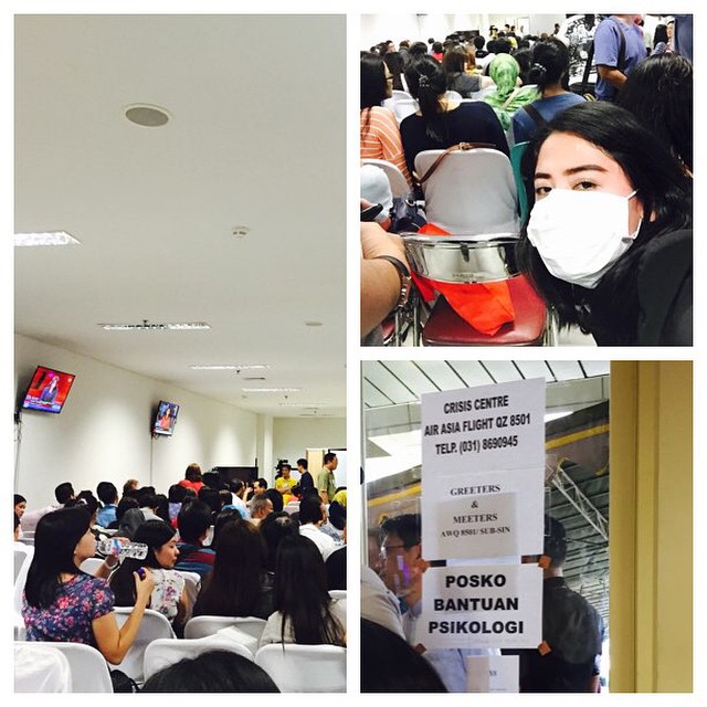 Dewi Perssik Pakai Cadar Sambangi Keluarga Korban AirAsia QZ8501