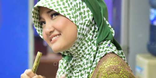 Tutup Tahun 2014, Fatin Torehkan Segudang Prestasi