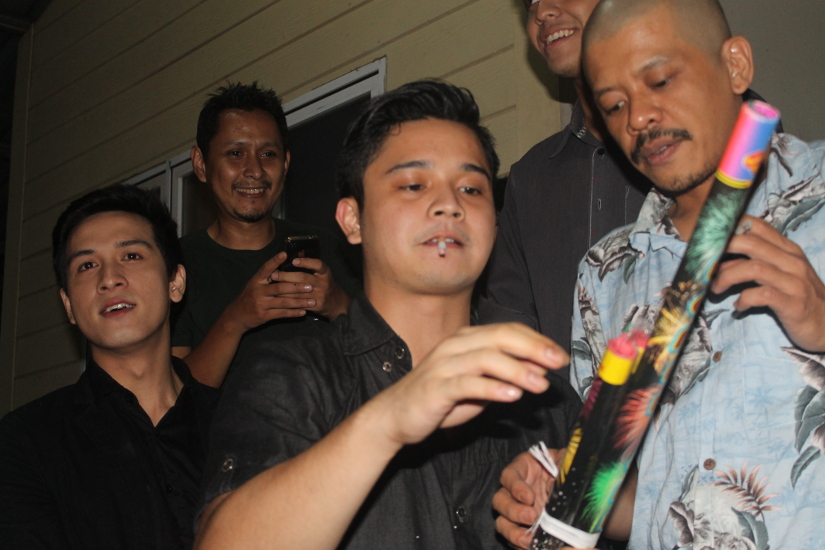 Perayaan Tahun Baru di Lokasi Syuting “Diam Diam Suka”