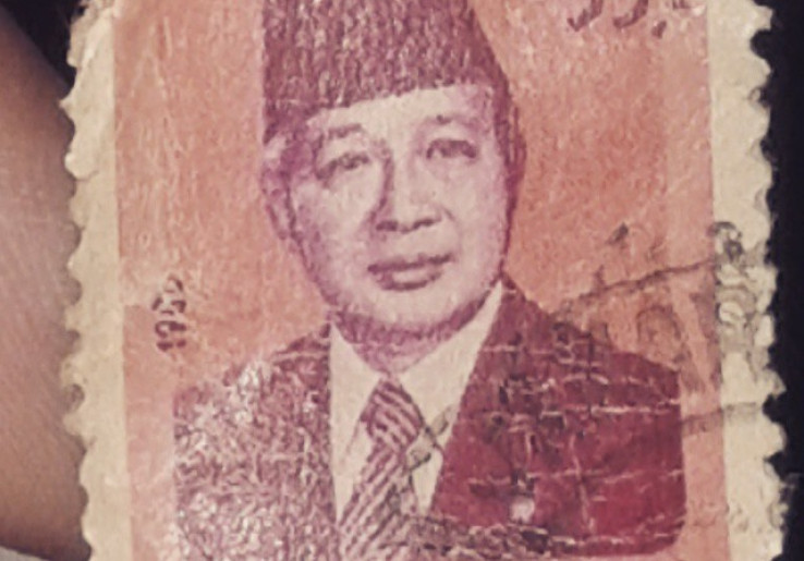 Pesan Ibu Tien kepada Pak Harto: Jangan Mancing Ikan yang Rambutnya Panjang