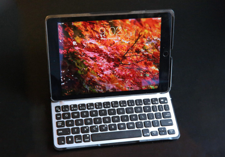 Keyboard Bluetooth iPad Air 2 dari Belkin