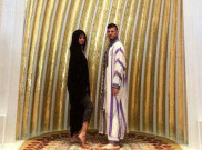 Kunjungan Selena Gomez ke Masjid Abu Dhabi Jadi Kontroversi