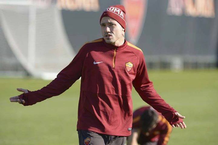 Roma Segera Permanenkan Status Nainggolan