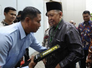 Sambangi KPK, Hamzah Haz Jenguk Fuad Amin