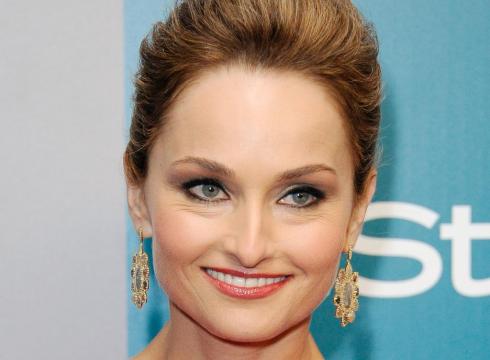 Giada De Laurentiis: Saya Tidak Berkencan Dengan Bobby Flay, Matt Lauer atau John Mayer