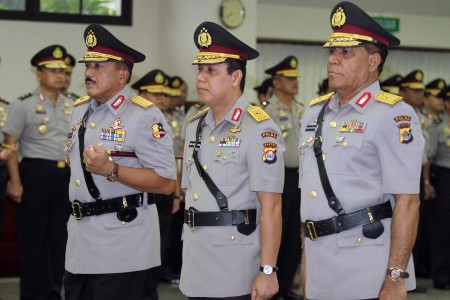 Kapolri Lantik Kapolda Banten dan Papua Barat