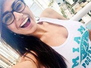 Akankah Mia Khalifa Tobat Seperti Bintang Porno Ini? 