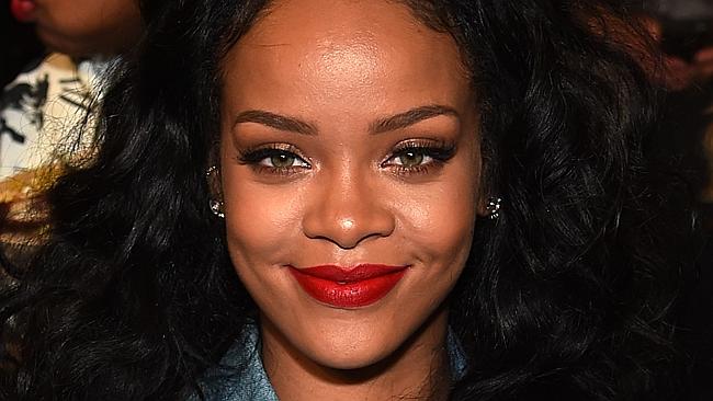 Rihanna Berpacaran dengan Leonardo DiCaprio?