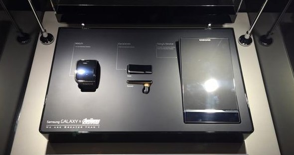 Samsung Luncurkan Ponsel Transparan di Film The Avengers: Age of Ultron