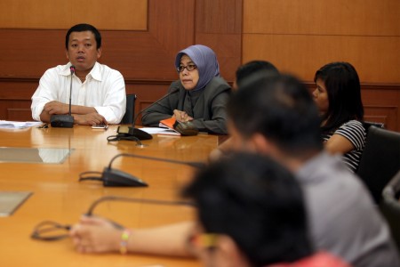 Nusron Wahid dan Bambang Widjajanto Bicarakan TKI