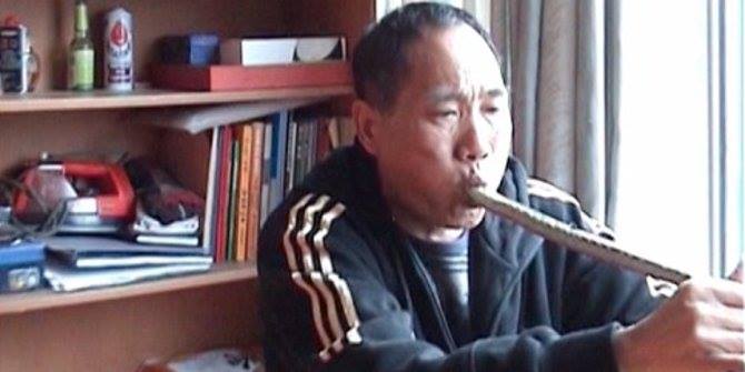 Liu Fei Pawang Ular Terhebat di Dunia