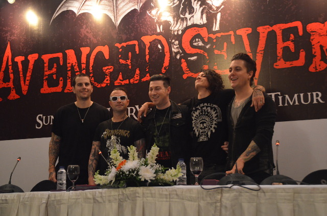 Tak Ada Band Pembuka dalam Konser A7X Besok