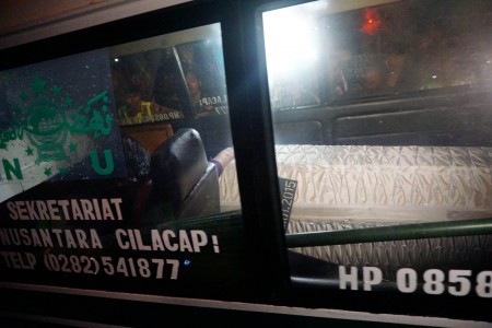 Tiga Jenazah Terpidana Mati Dikremasi, Tiga Lainnya Dikubur