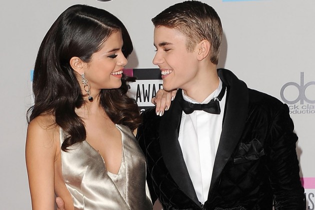 Selena Gomez Kembali Ke Pelukan Justin Bieber?