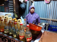 Suka Duka Penjual Bensin Eceran