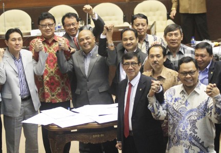 Perppu Pilkada Langsung Disetujui, KMP & KIH Terancam Bubar