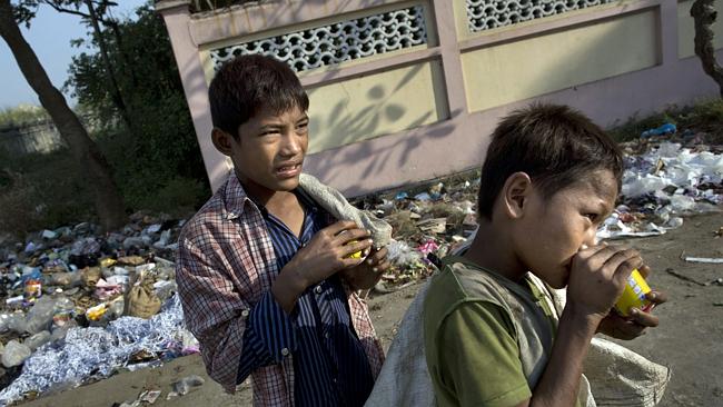Anak Jalanan: Kami Menghirup Lem agar Lupa Rasanya Lapar
