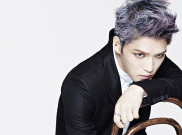 Kim Jae Joong Tampil Maskulin di Harper Bazaar 