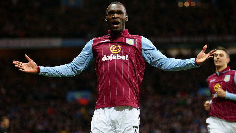 Aston Villa Tak Akan Lepas Benteke