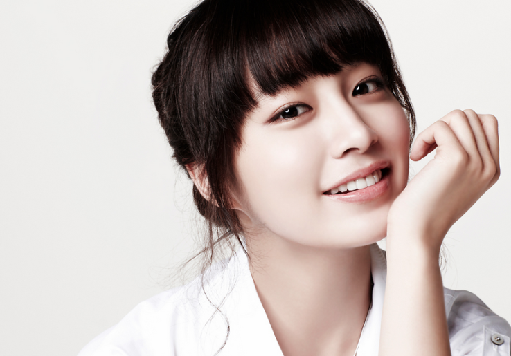 Aktris Korea Lee Min Jung Menetap di Los Angeles?