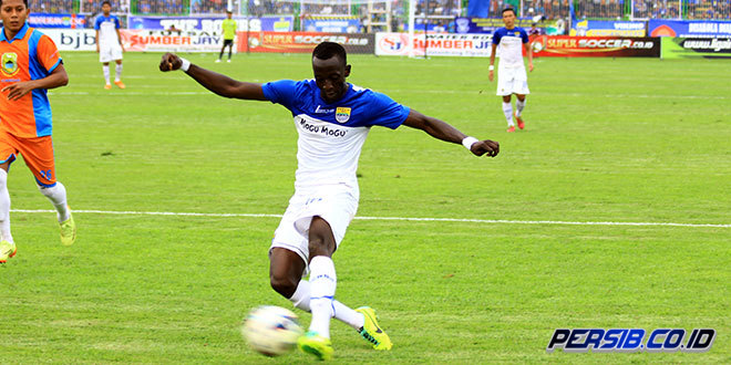 Uji Coba Menghadapi Persires, Persib Menang 3-0
