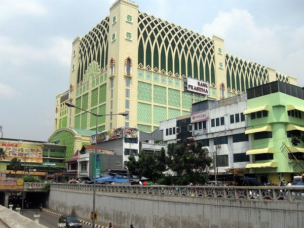 Baju dan Kaos Anak dari Tiongkok Serbu Pasar Tanah Abang