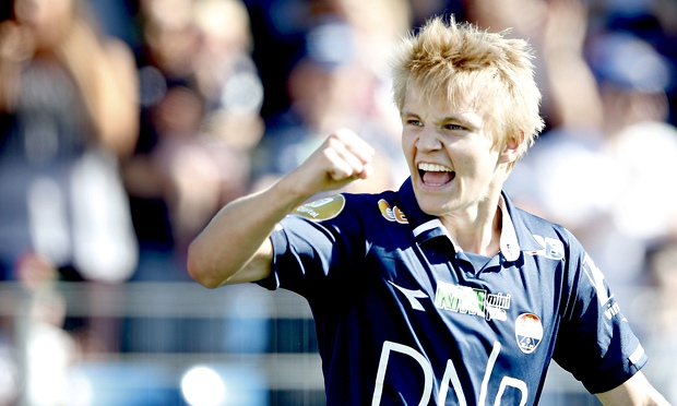Martin Odegaard Resmi Bela Real Madrid