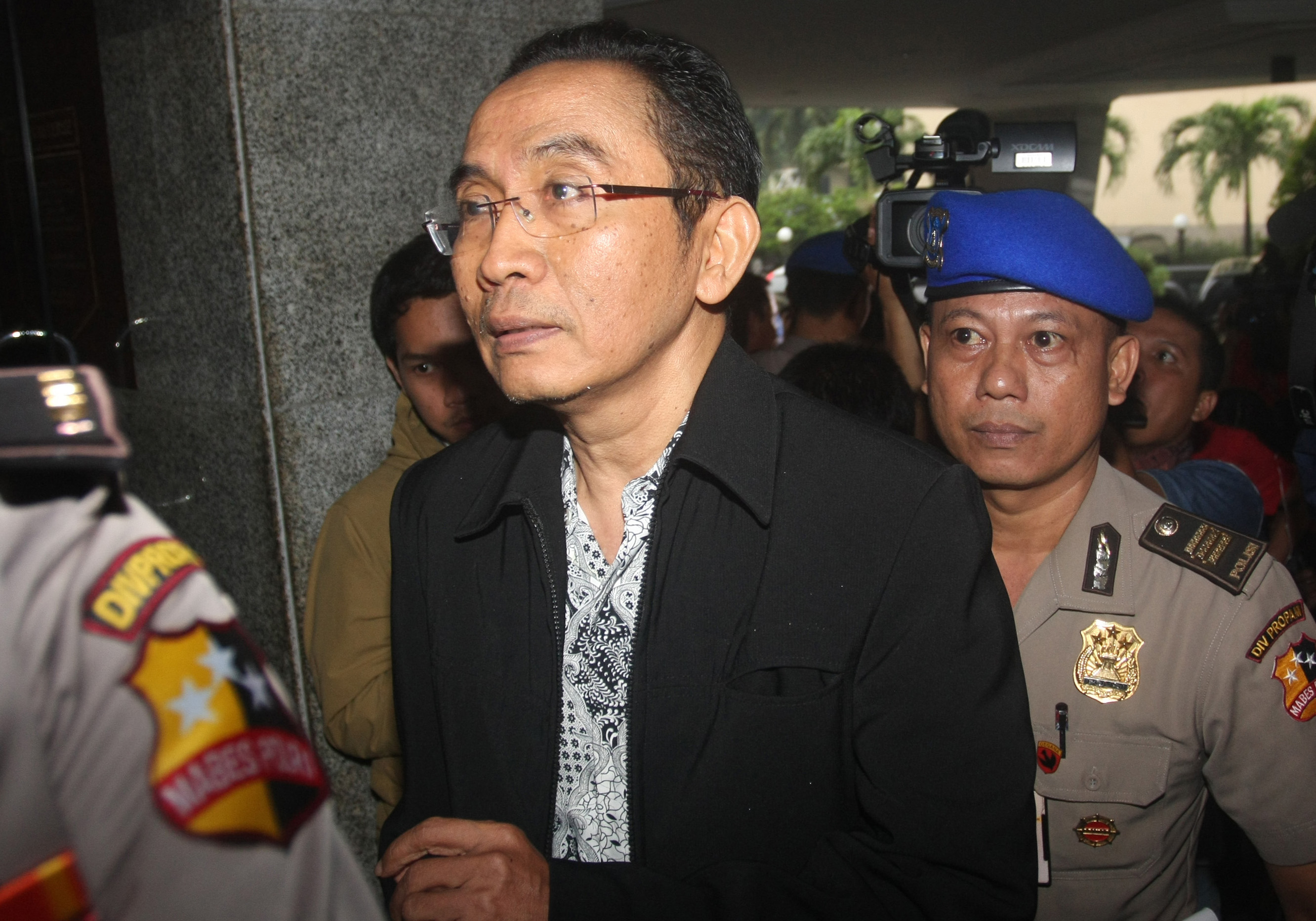 Penahanan Bambang Ditangguhkan, Giliran Adnan Pandu Dipolisikan