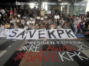 Presiden Dianggap Tidak Tegas, Relawan Salam 2 Jari Kembali Gigit Jari