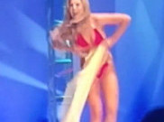 Insiden Bikini Lepas di Ajang Miss California