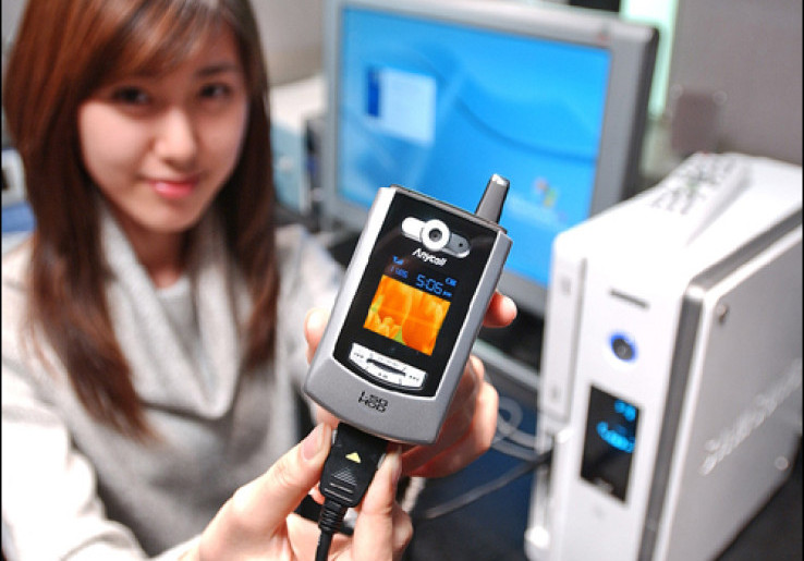 Samsung Pernah Sertakan Hard Drive Pada Ponselnya