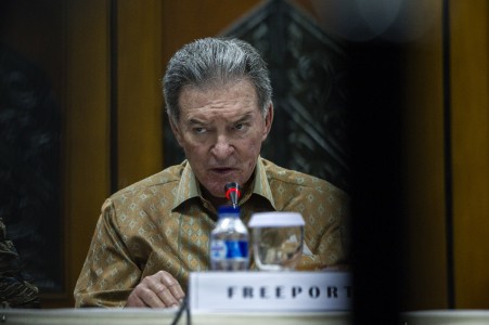 IRESS Desak Pemerintah Batalkan MoU Freeport