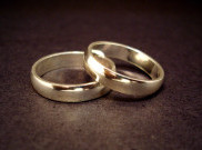 Ditinggal Mati Istri dan Suaminya, Duda-Janda ini Ikut Nikah Massal