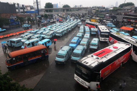 Terminal Masih Jadi Tempat Favorit Pengemis di Kramat Jati