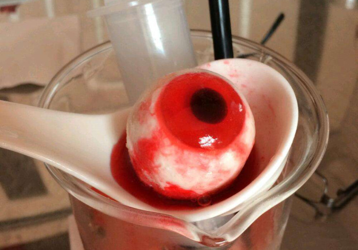 Sensasi Makan di Resto ala Rumah Sakit