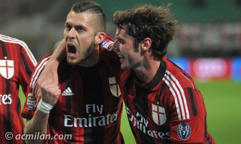 Menez Gemilang, Milan Naik ke Posisi 8