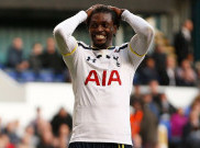 Queens Park Rangers Incar Adebayor